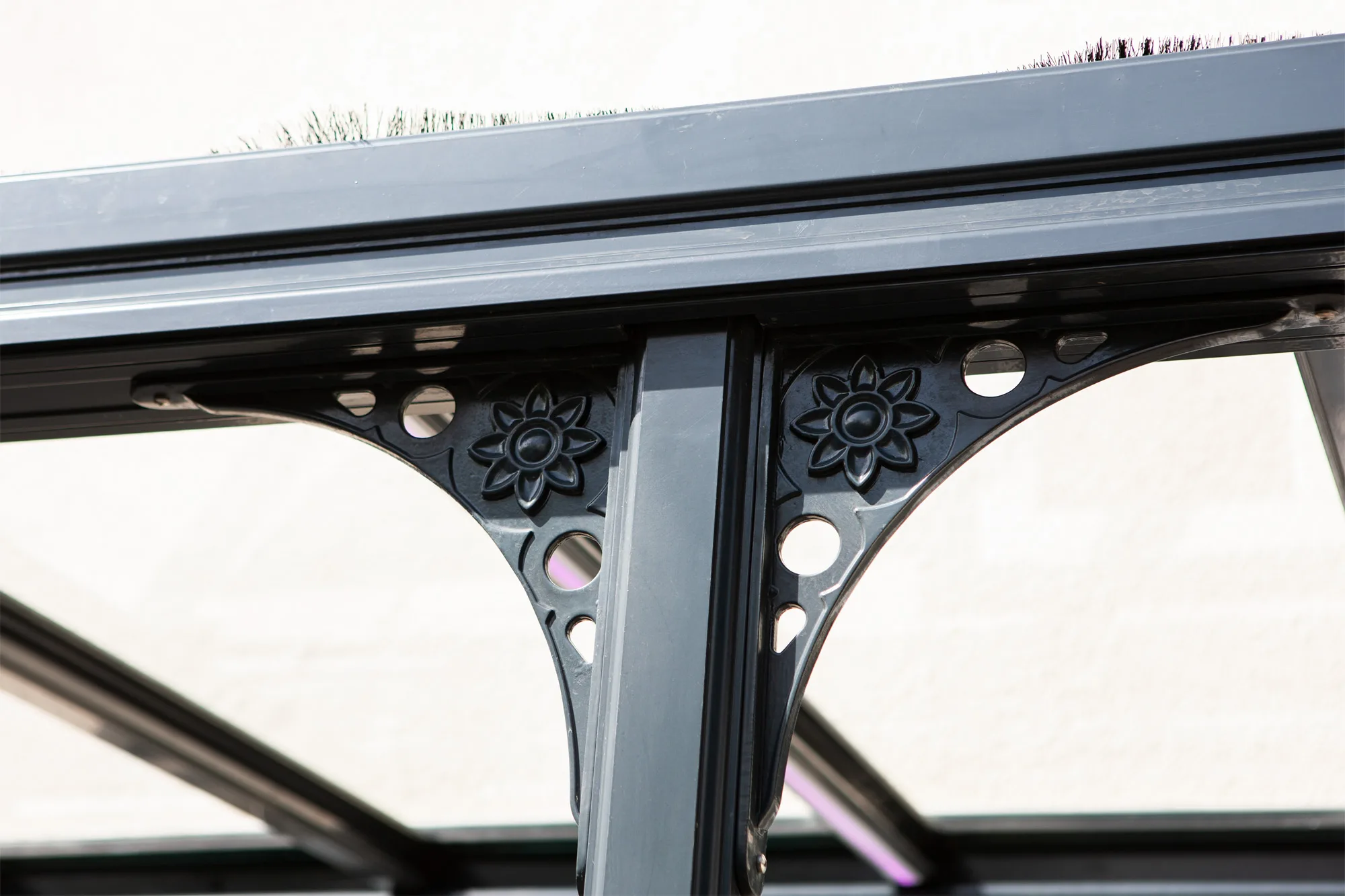 Close-Up-View-Lurano-Veranda-Victorian-Upgrade