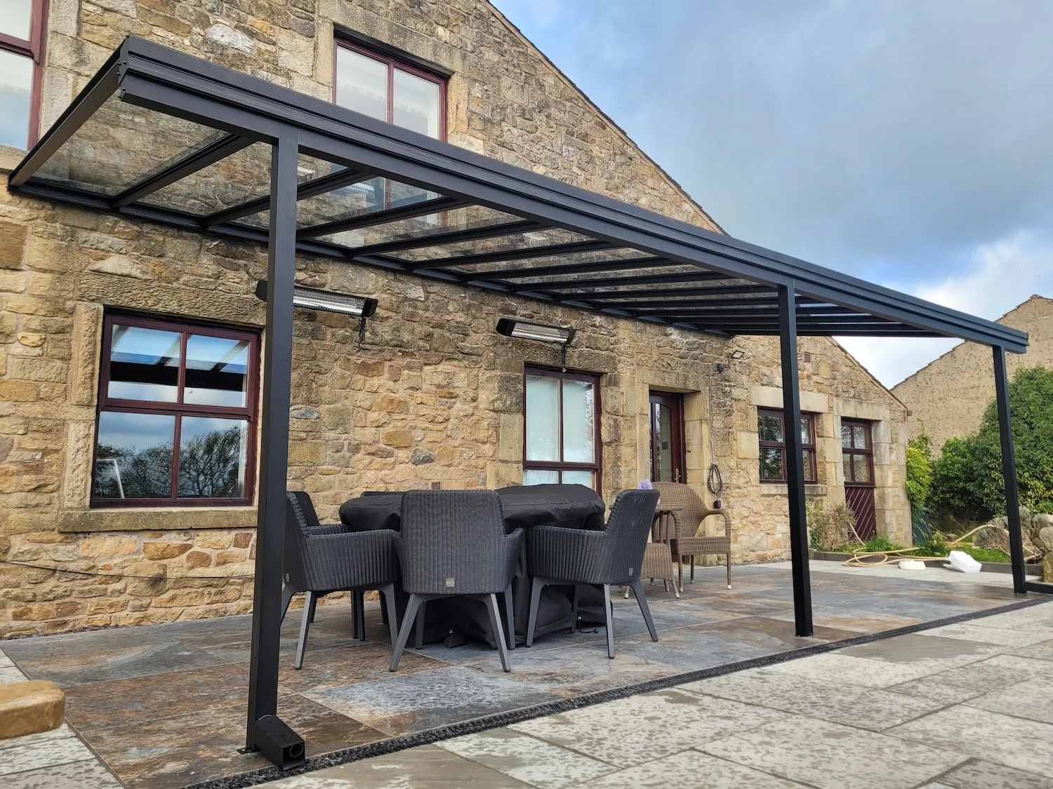 Simplicity-6-Veranda-Anthracite-Grey